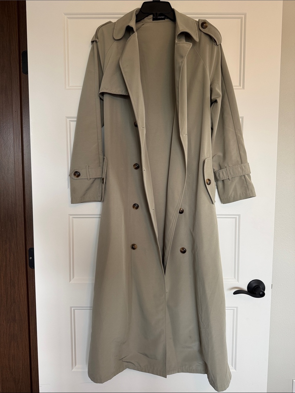 PrettyLittleThing Double-Breasted Long Trench Coat - Taupe